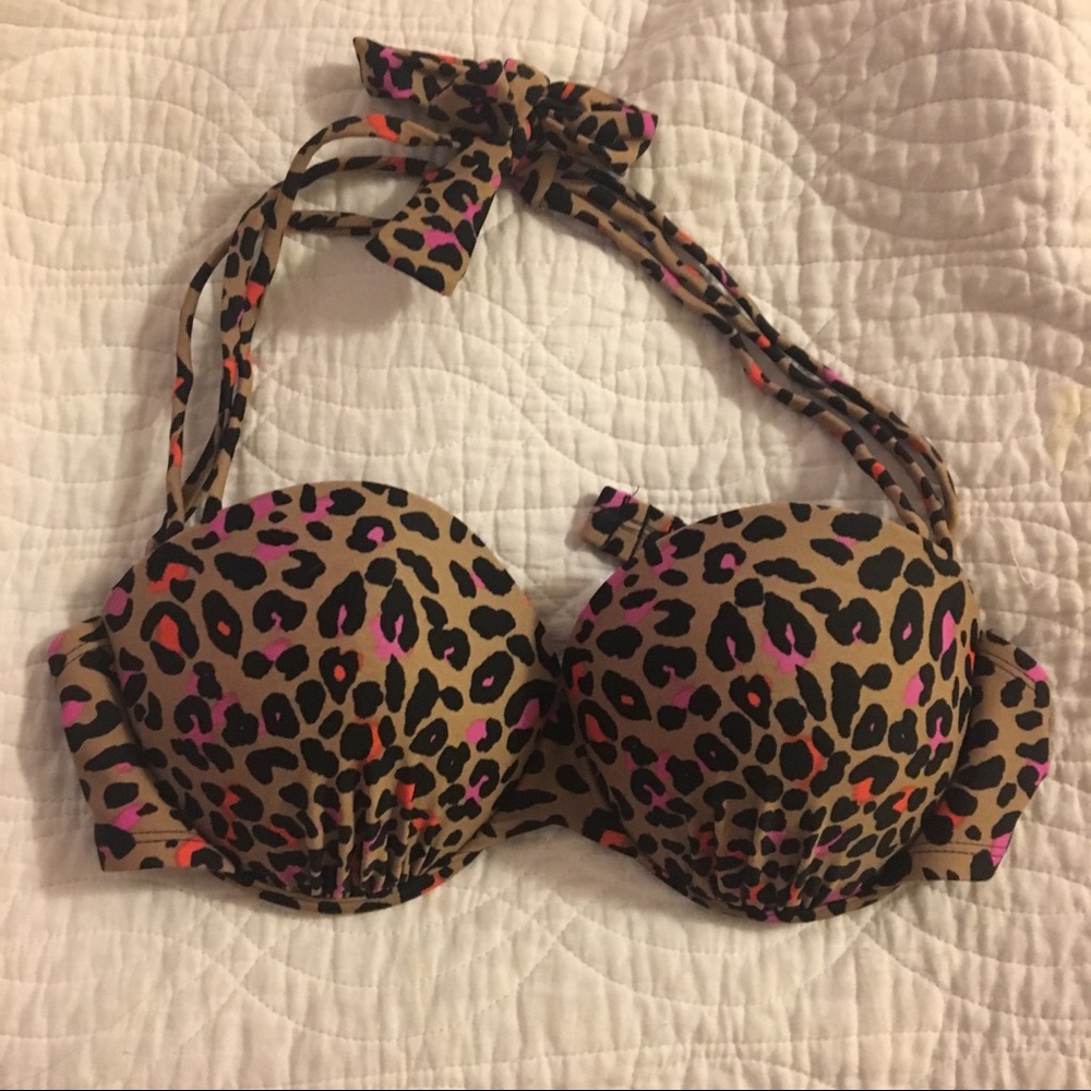 Push up leopard print bikini top